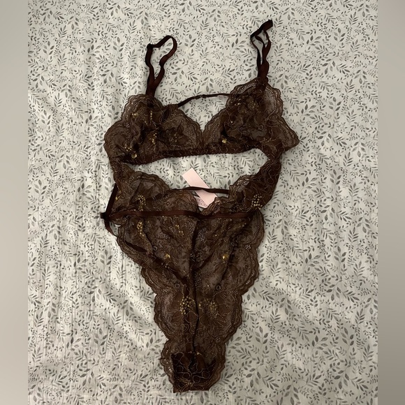 Victorias Secret Brown Lace Lingerie - Picture 1 of 3